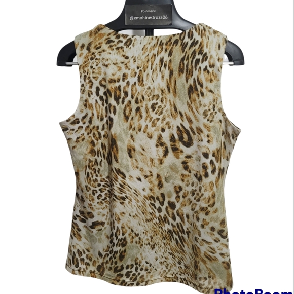 Brown Animal Print sleeveless blouse - Picture 2 of 5